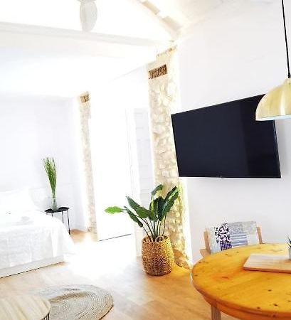 MANZANO PALACE. Habitaciones y Suites 30 m2 en la Plaza Mayor Almagro Exterior foto