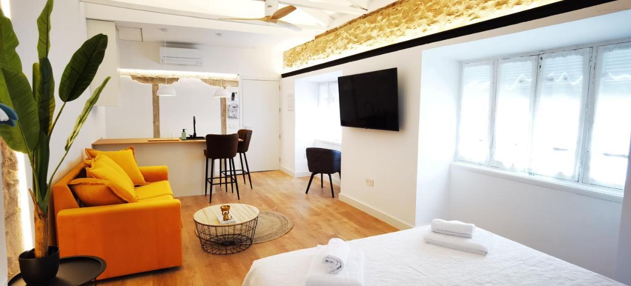 MANZANO PALACE. Habitaciones y Suites 30 m2 en la Plaza Mayor Almagro Exterior foto